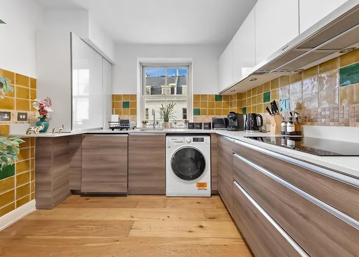 Charming Apartment By Hyde Park